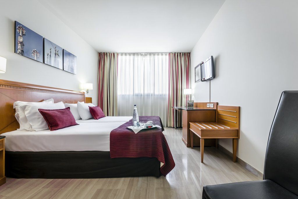 Hotel Exe Barbera Parc Барбера дел Валес Екстериор снимка