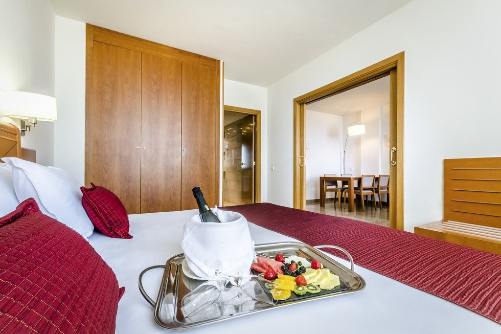 Hotel Exe Barbera Parc Барбера дел Валес Екстериор снимка
